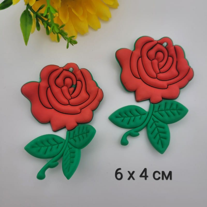 2 броя Силиконови висулки Рози / 6 х 4 см / 04236