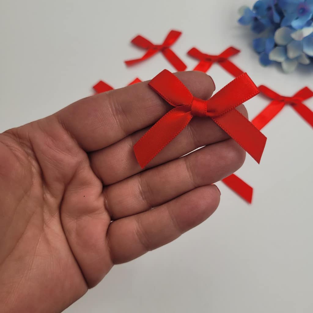 10 броя Сатенени панделки / 5 х 4 см / 04799