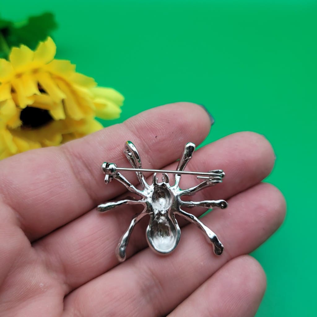 Брошка Паяк с бели кристални камъни / 4 х 3 см / 04976