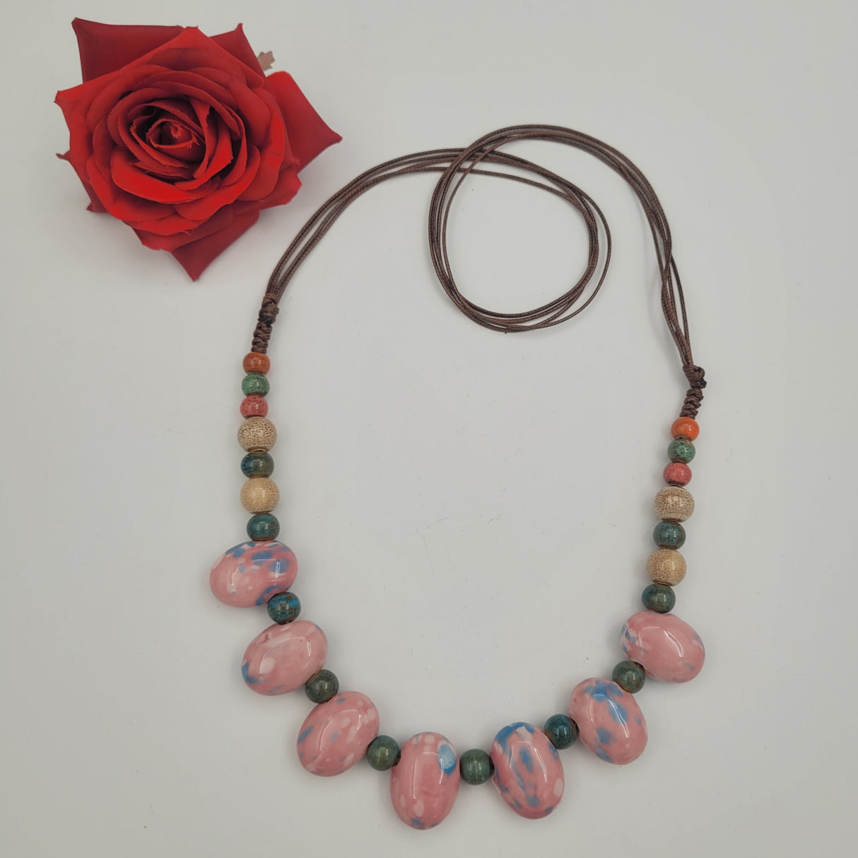 Колие с керамични мъниста /65см/ 02789