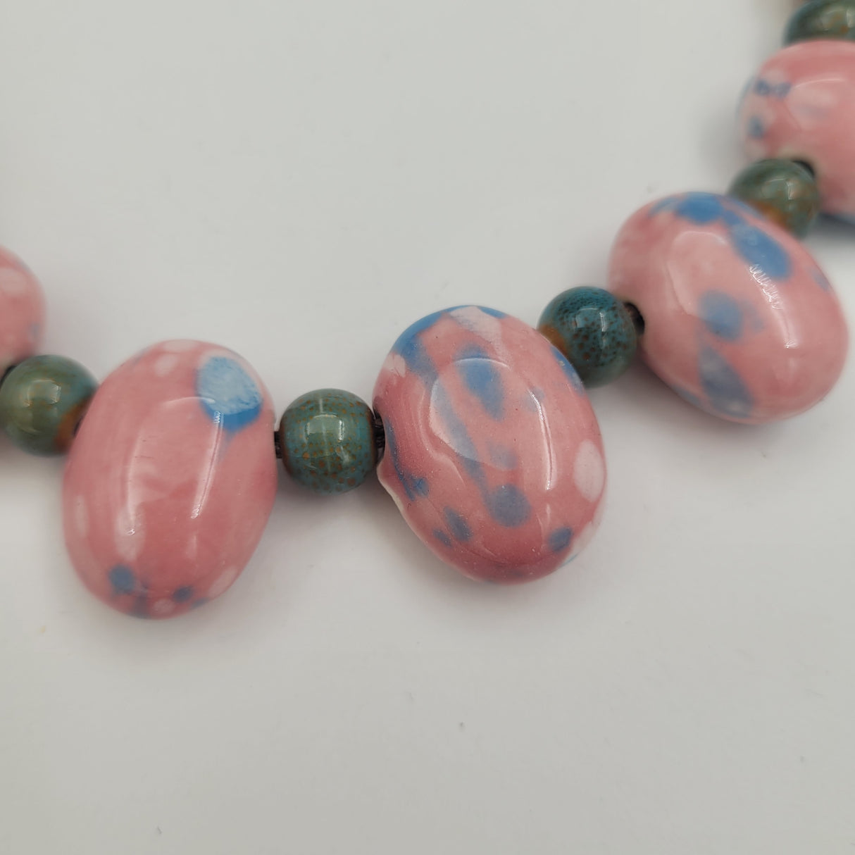 Колие с керамични мъниста /65см/ 02789