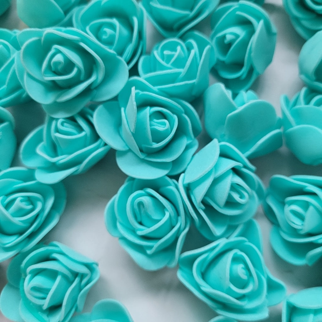 50 броя Рози фоам / 3 см / - Мента        0571