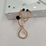 Брошка за Доктор     000-02744