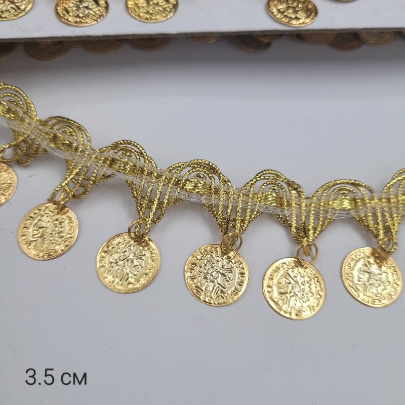 1 метър  Златист ширит с пендари - 3.5 см       02972
