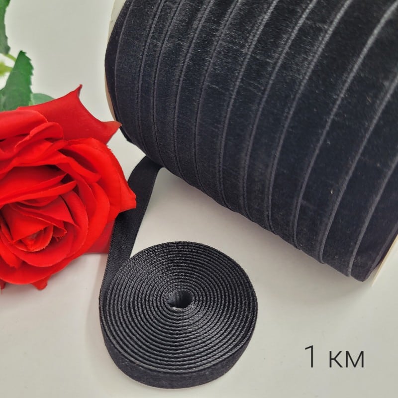 10 метра / 46 метра Кадифена черна лента - 1 см         03761