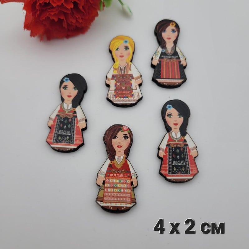 5 броя Дървени фигури Момиче / 4 х 2 см /     04289