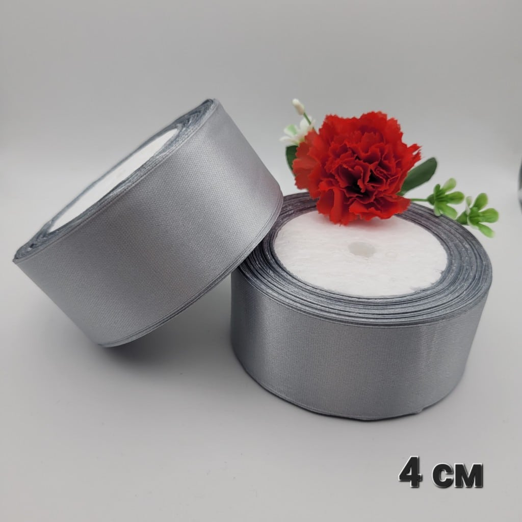23 метра Сатенена лента / 4 см / - Сива    04579