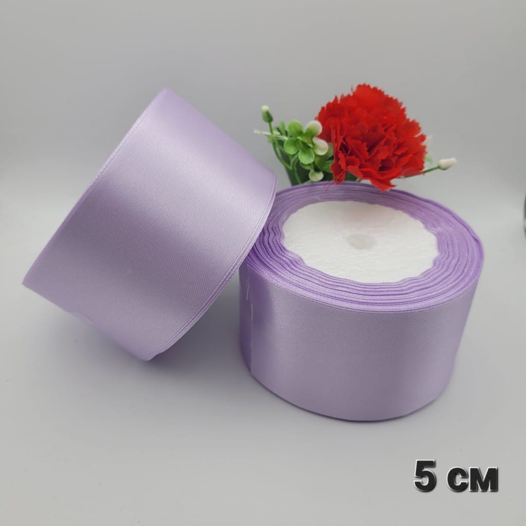 23 метра Сатенена лента / 5 см / - Светло лилава      04581