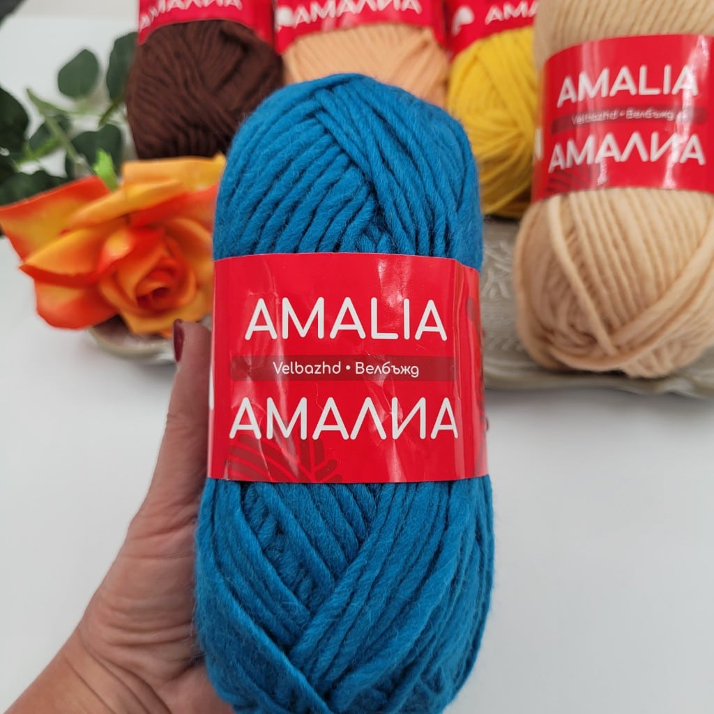 100 метра / 100 грама Прежда Амалия - 100% Вълна   05098