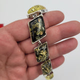 Гривна със зелени акрилни камъни  05277