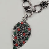 Колие  със  зелени  камъни    02771
