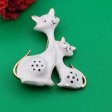 Брошка котки /5х5см/ - бяла  05725